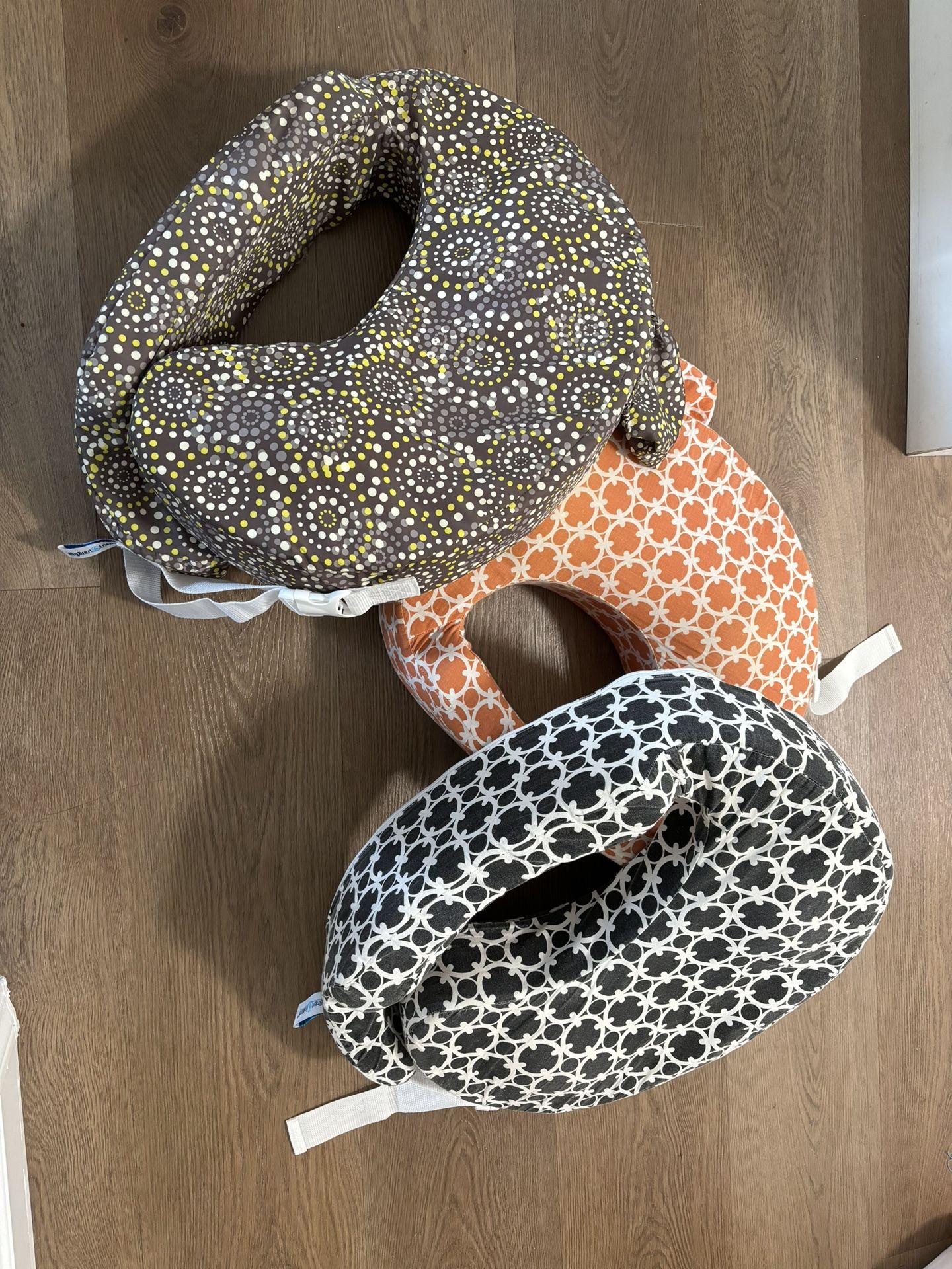 Breastfeeding Pillows