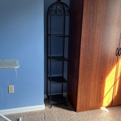 DECORATIVE METAL SHELF 