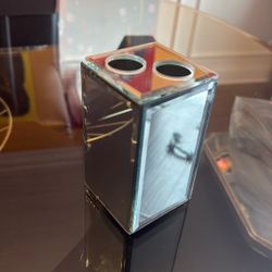 Toothbrush Holder