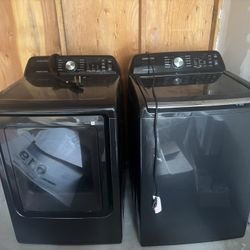 $700 Washer And Dryer Great Condition