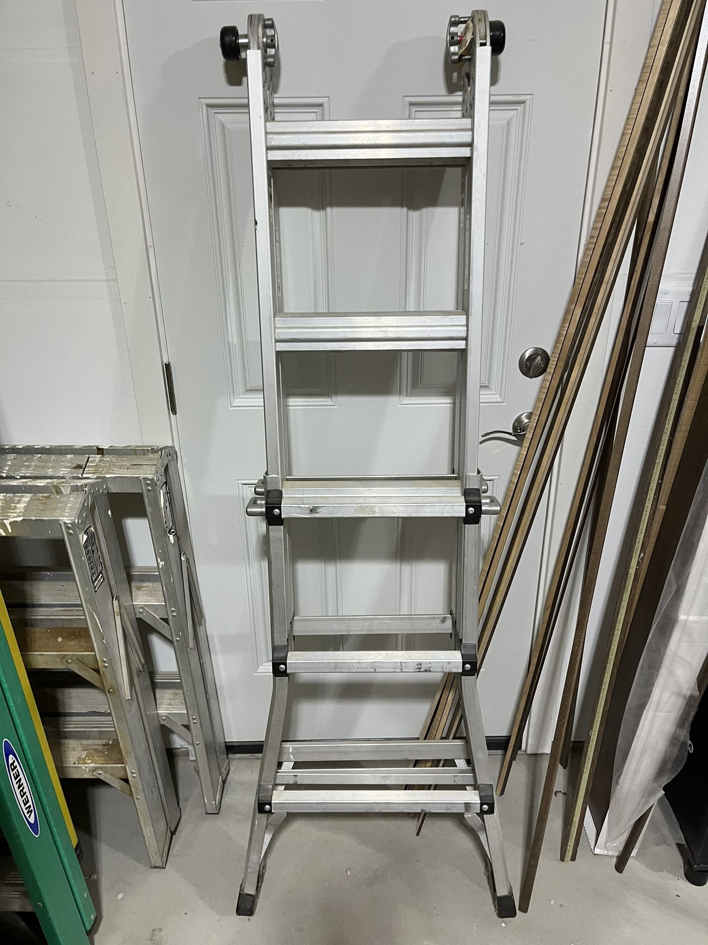 Foldable Ladder