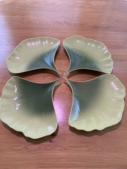 Crate & Barrel Leaf Sushi Plates – Set of 4