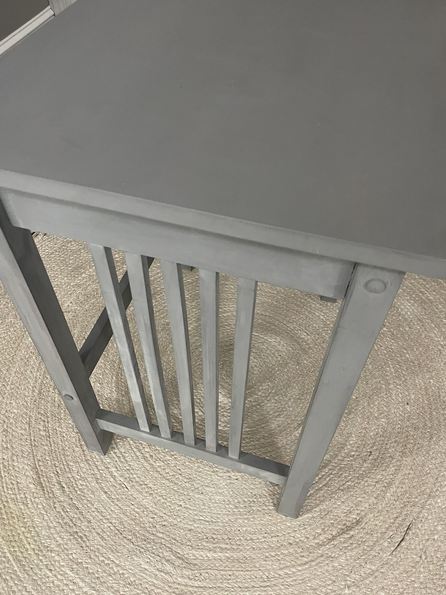 Solid Wood Gray Desk; Top of desk- 20”x26”, 29.5” tall