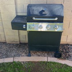 Dyna-glo Propane 4 Burner Grill Bbq