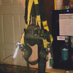 425lbs. Full Body Harness 