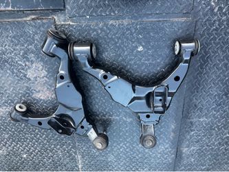2019 Tacoma Front Lower Control Arms