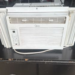 Midea A/C Unit Window 