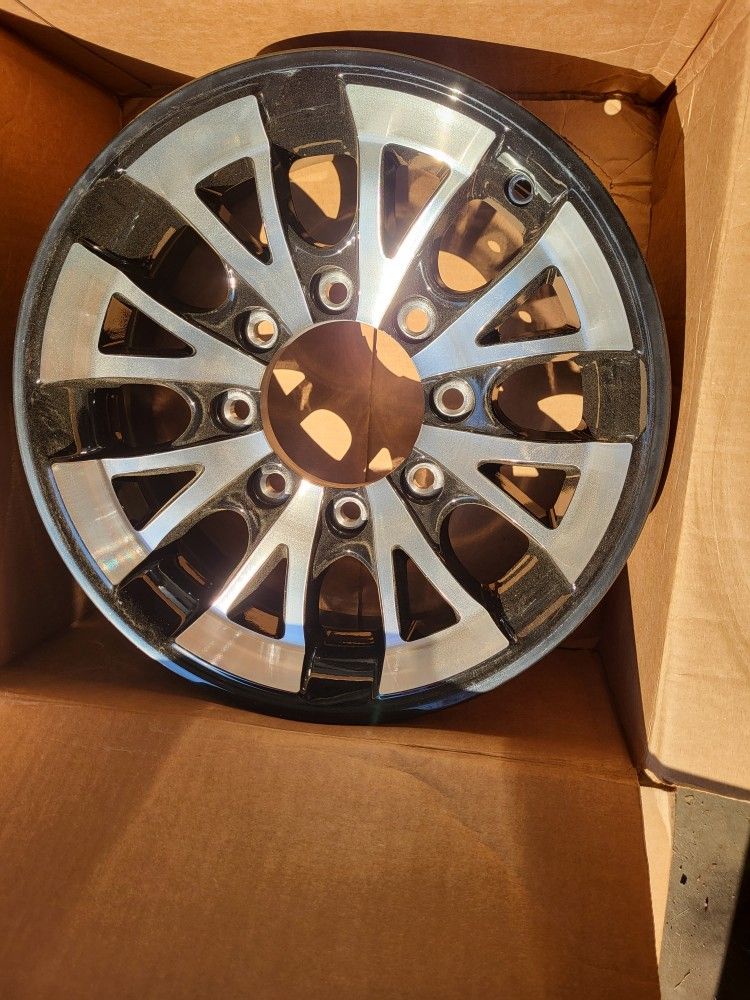RV 8 LUG, 6", Aluminum Wheels (2)