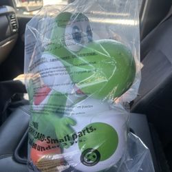 Yoshi Popcorn Bucket 