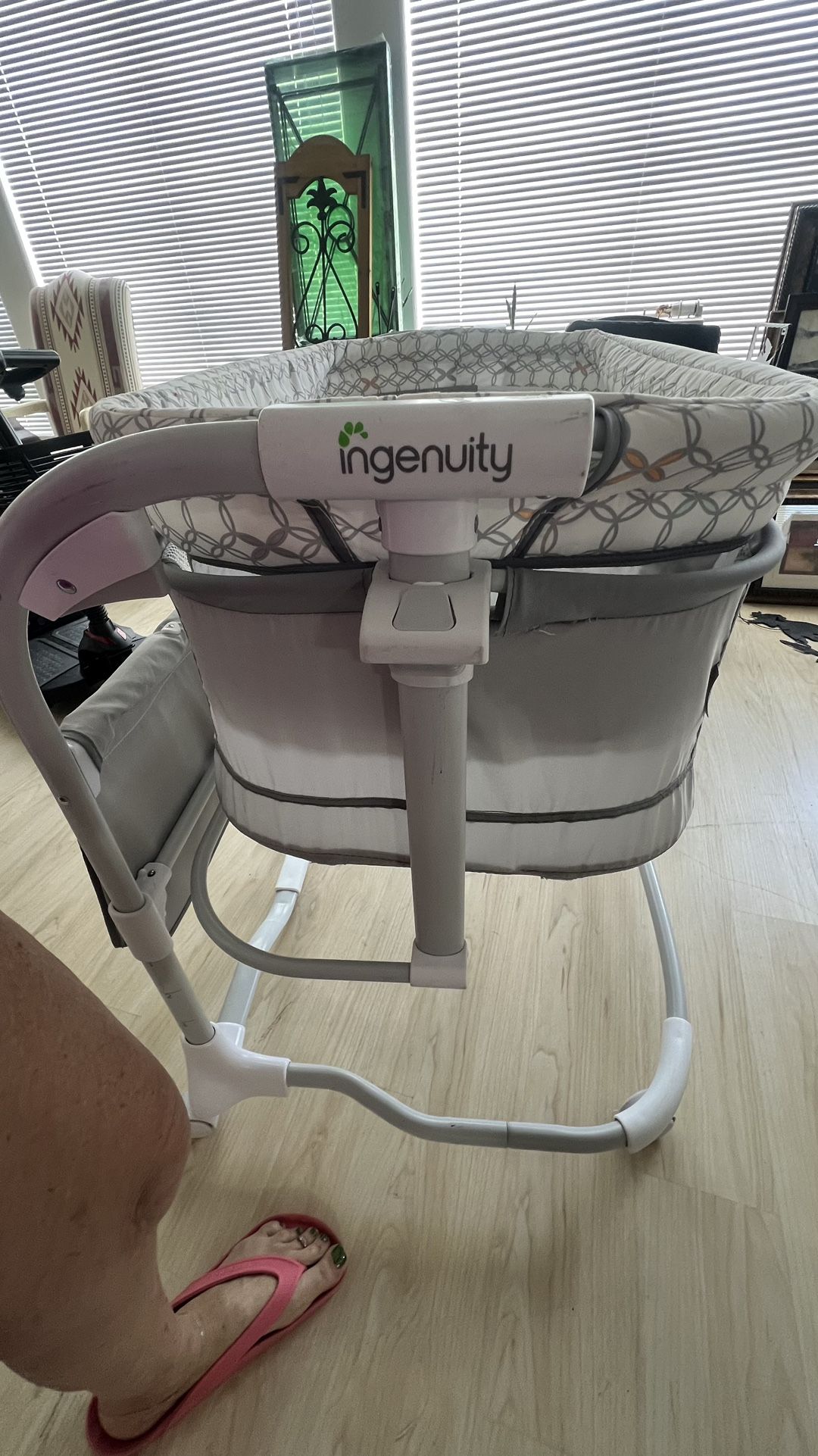 Ingenuity bassinet