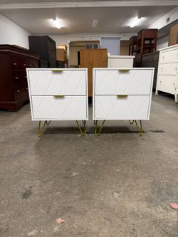 2 White Nightstands/ Nightstand Set / End Tables / Side Tables