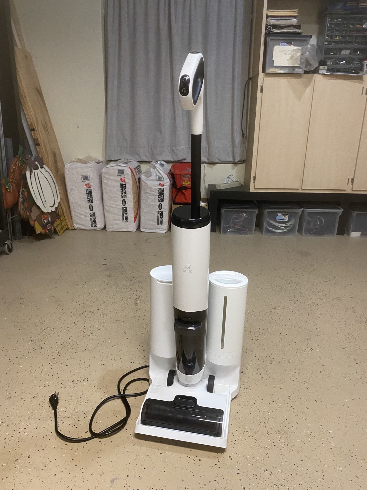 Osotek Cordless Wet/Dry Vacuum Mop