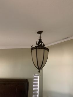 Pendant lamp and hallway lamp