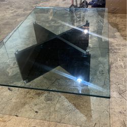Cockttaik Table