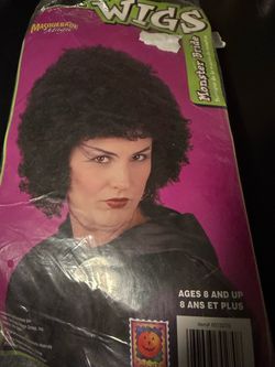 Adult black wig