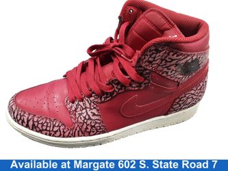 Nike 839115-600 Red