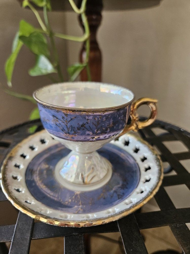 Vintage Periwinkle Footed Tea Cup And Saucer!