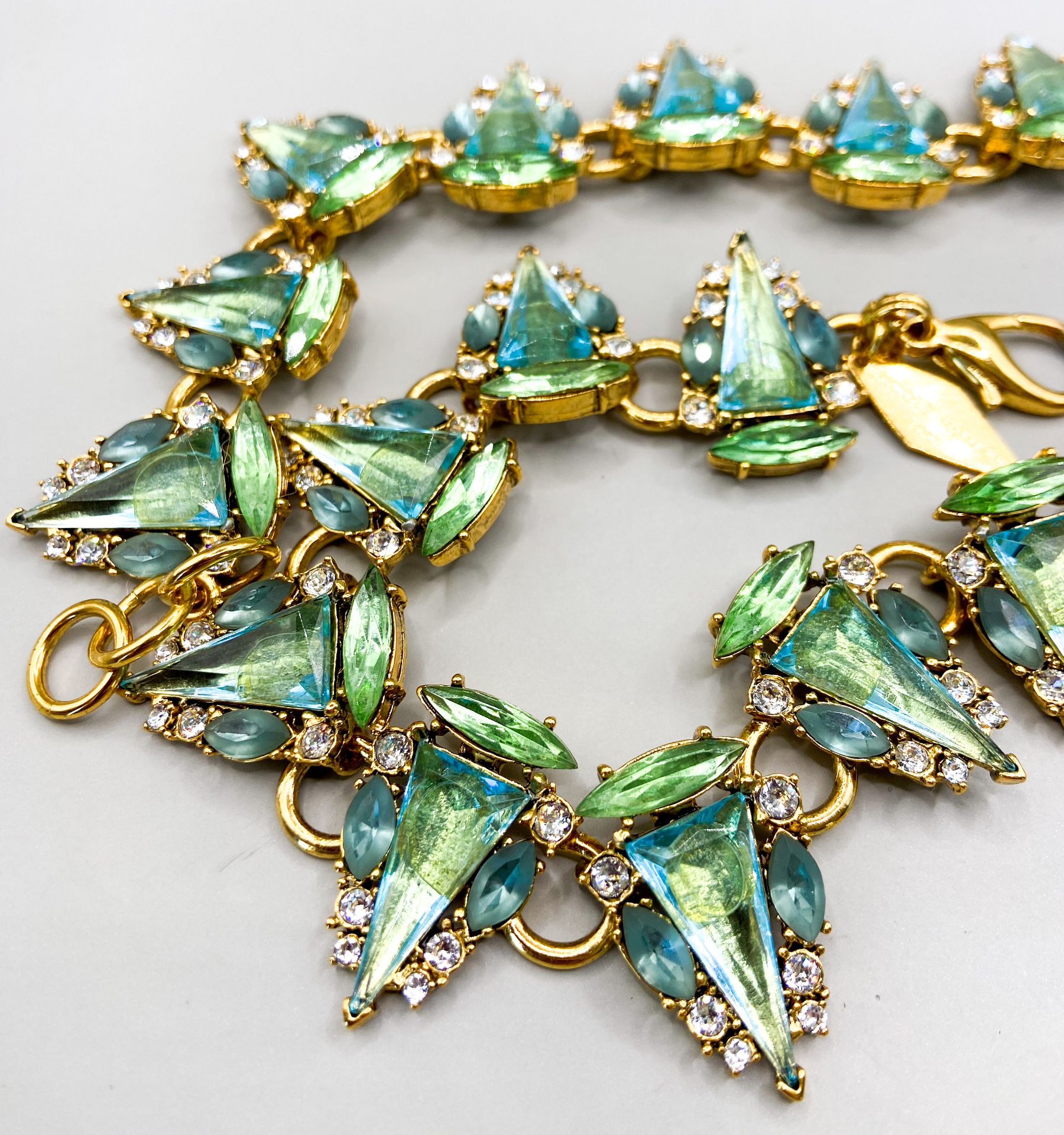 Nicole Romano NYC Green Glass Art Deco Necklace In Original Box