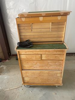 Wood tool box