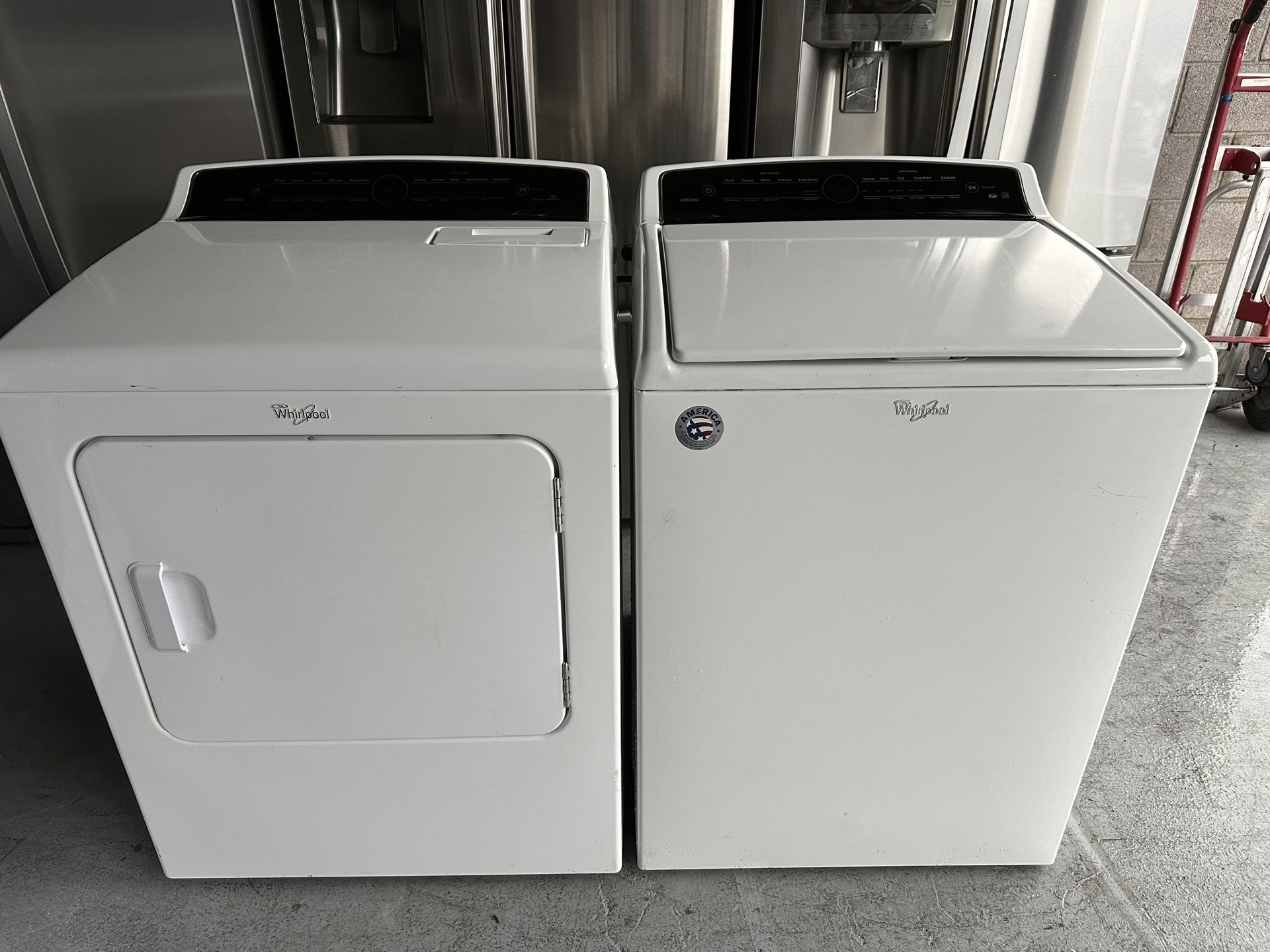 Whirlpool Washer and Dryer Set (1 Month Warranty)
