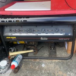 John DEERE 440G 4400 watts 