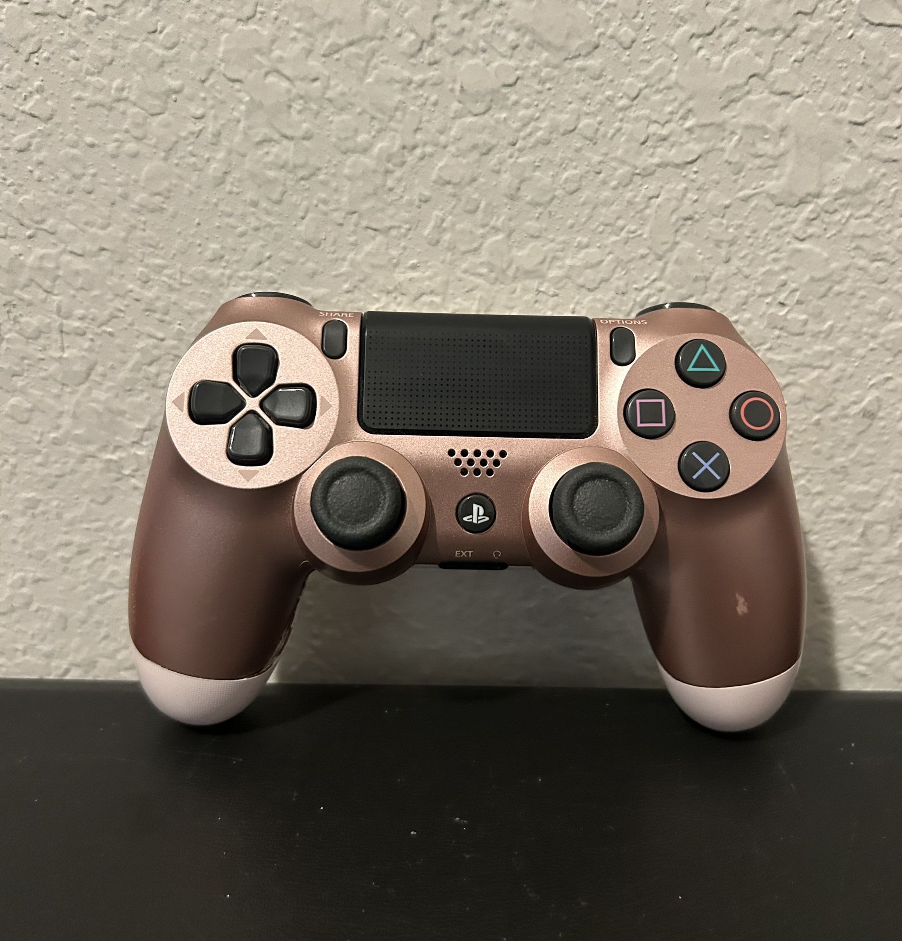 PlayStation 4 PS4 Controller - Pink