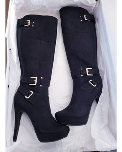 Beautiful Guess Boots