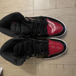 Air Jordan 1 Retro High OG Patent Bred