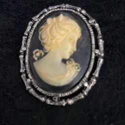 Cameo  Brooch Pin On / or Hang On Necklace/pendant