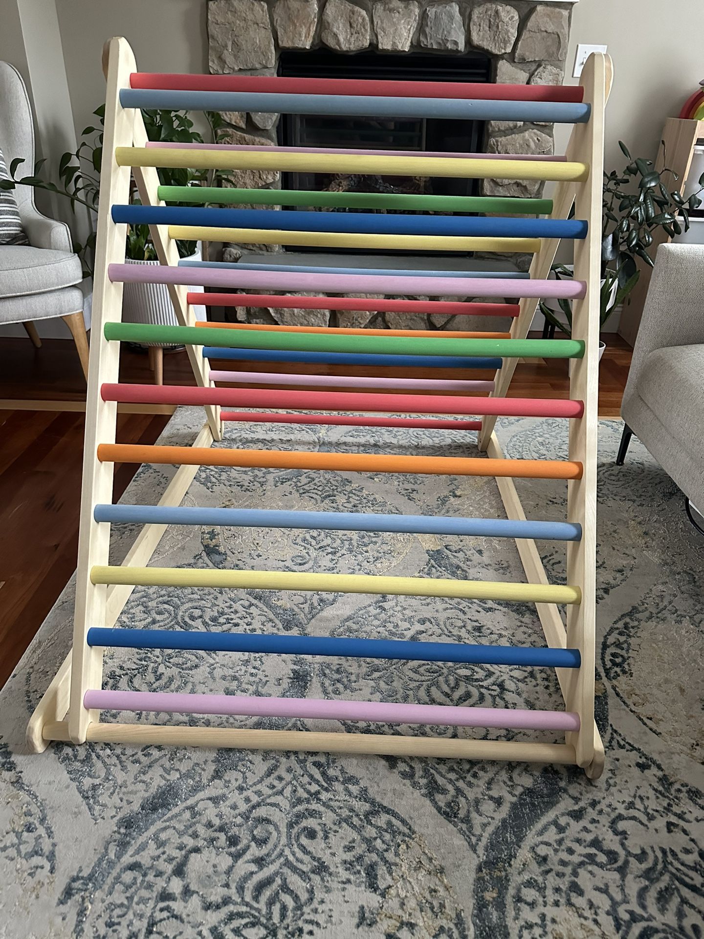 Solid Wood Climbing Triangle