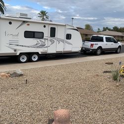 2011 — 26’ Nomad Ultra Lite Travel Trailer