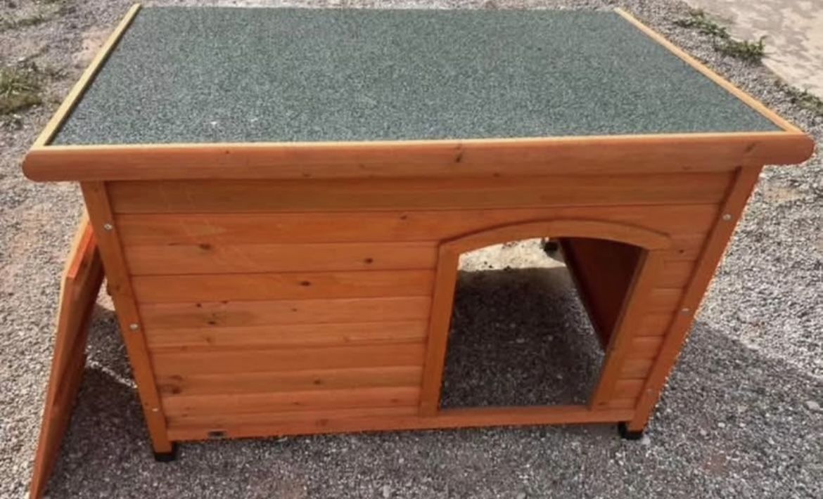 Large Cedar Wood Dog House $160 OBO