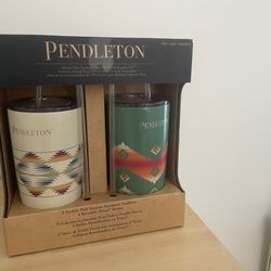 NIB Hot Cold Insulated Cups