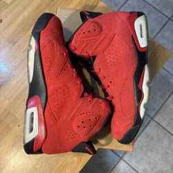 Jordan Retro 6s ‘Toro Bravo’ (sz10)