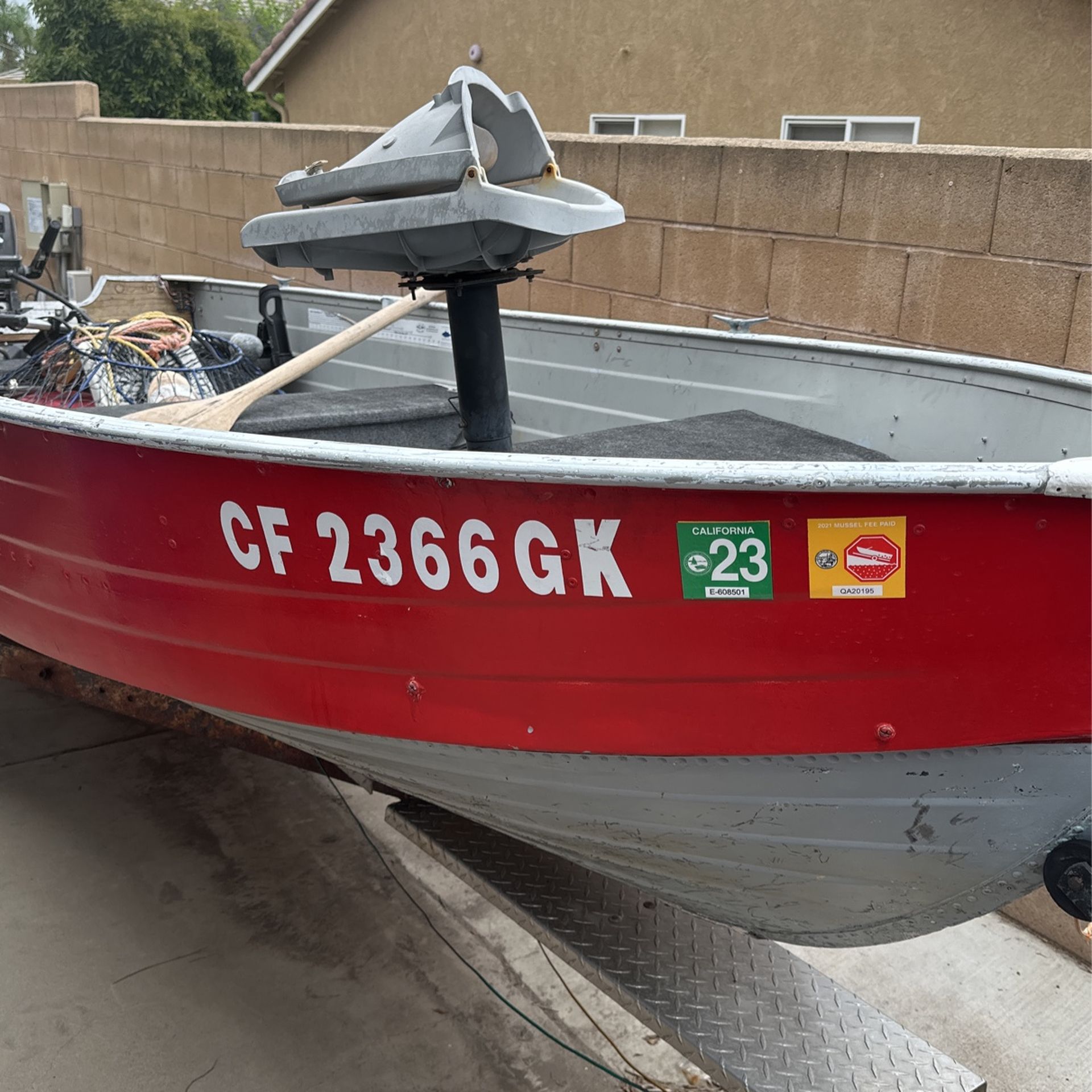 14ft Aluminum Boat for Sale in Fontana, CA OfferUp