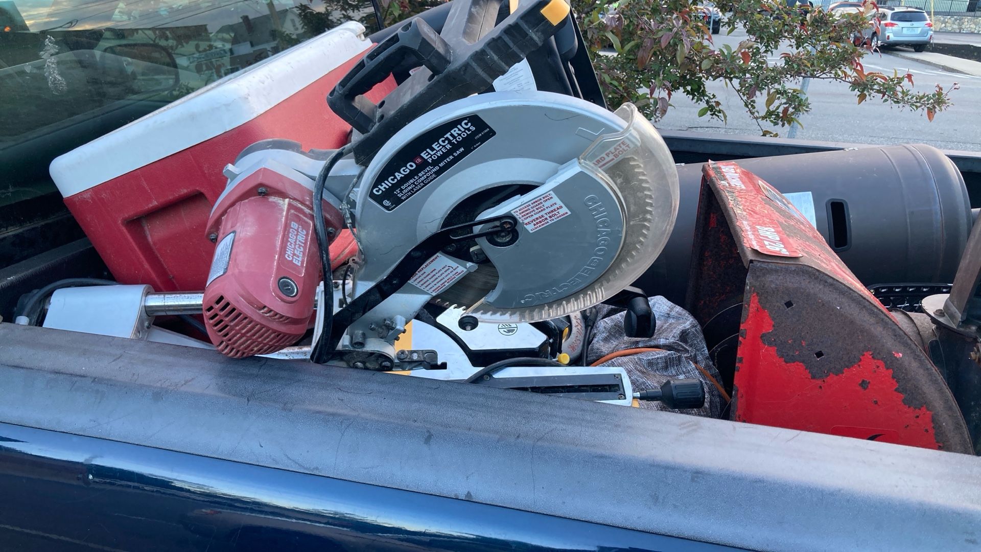 Chicago Electric 12 Inch Double Bevel Sliding Compound Miter Saw