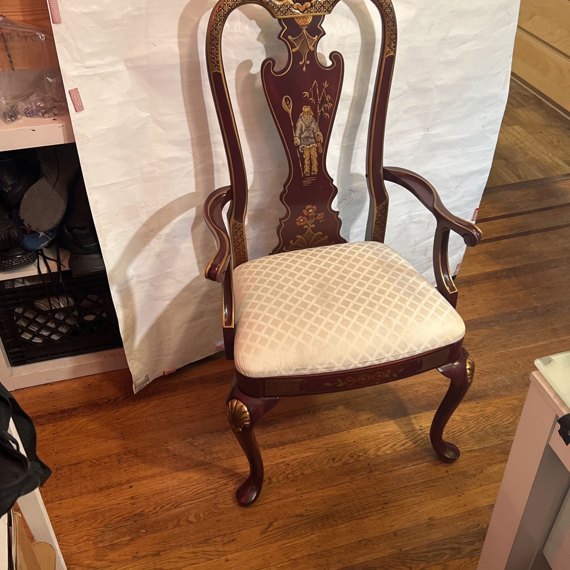 Elegant Thomasville Chair w/Hand Painting