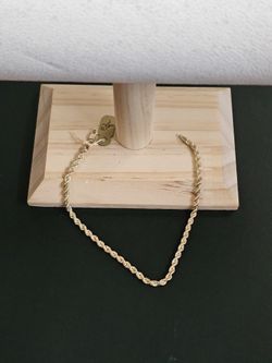 10k Gold Bracelet 8.25 Inch
