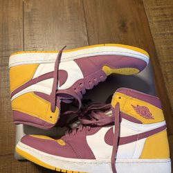 Jordan 1s size 12