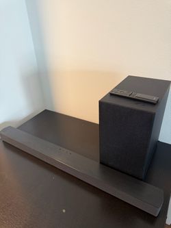 Samsung - HW-C450 2.1 Channel B-Series Soundbar with Wireless Subwoofer (2024)