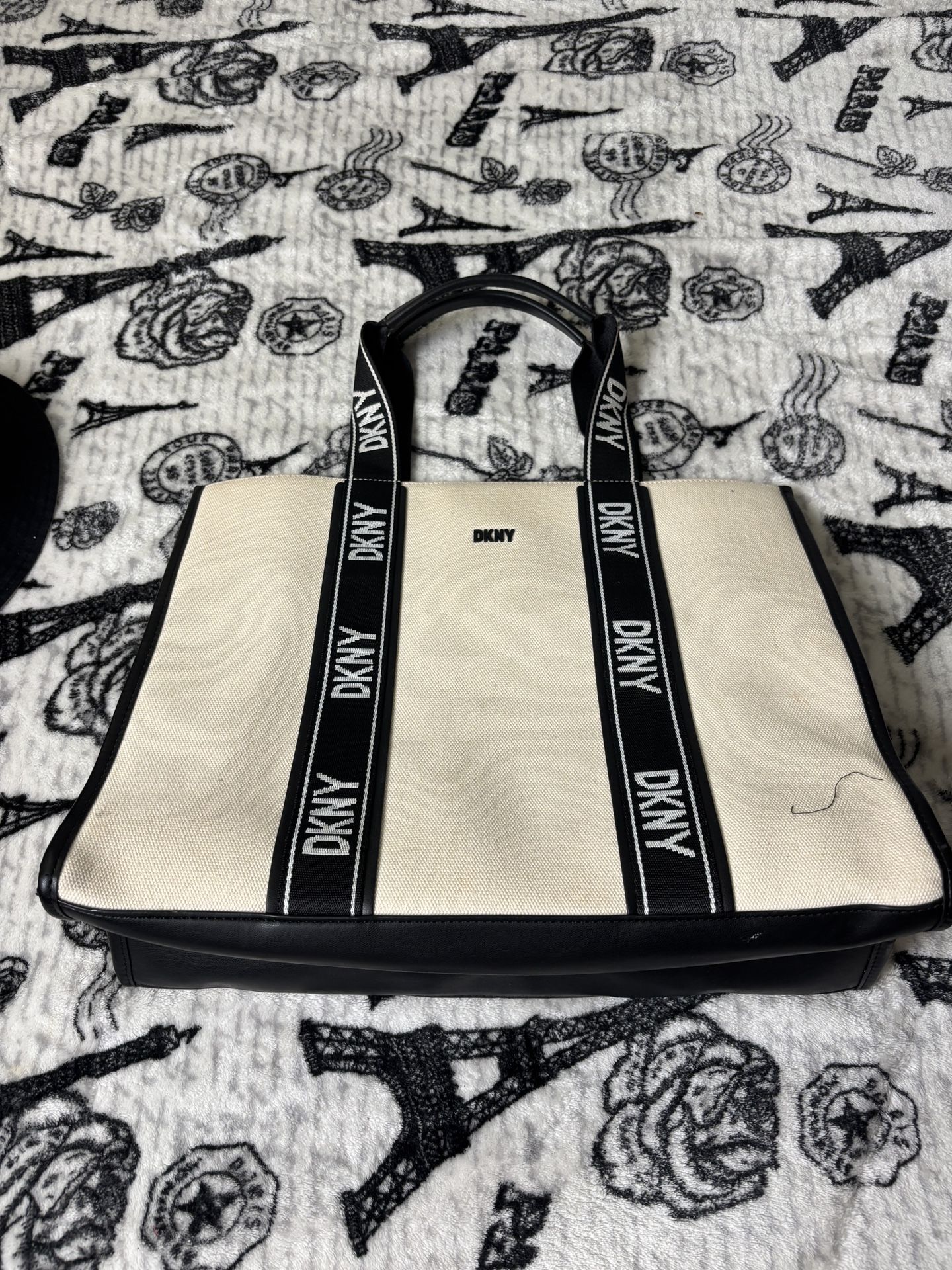 DNKY Cassie Large Tote Bag Black White