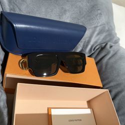 Louis Vuitton Sunglasses 
