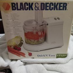 Black and Decker, quick and easy food chopper brand new in the box.