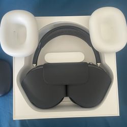 Apple AirPods Max – Space Gray (Used, Great Working Condition) Trying To Sell ASAP!