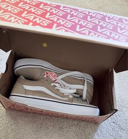 Youth Boys size 3