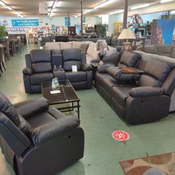 😍 Black Reclining Sofa Loveseat And Chair All For $1399