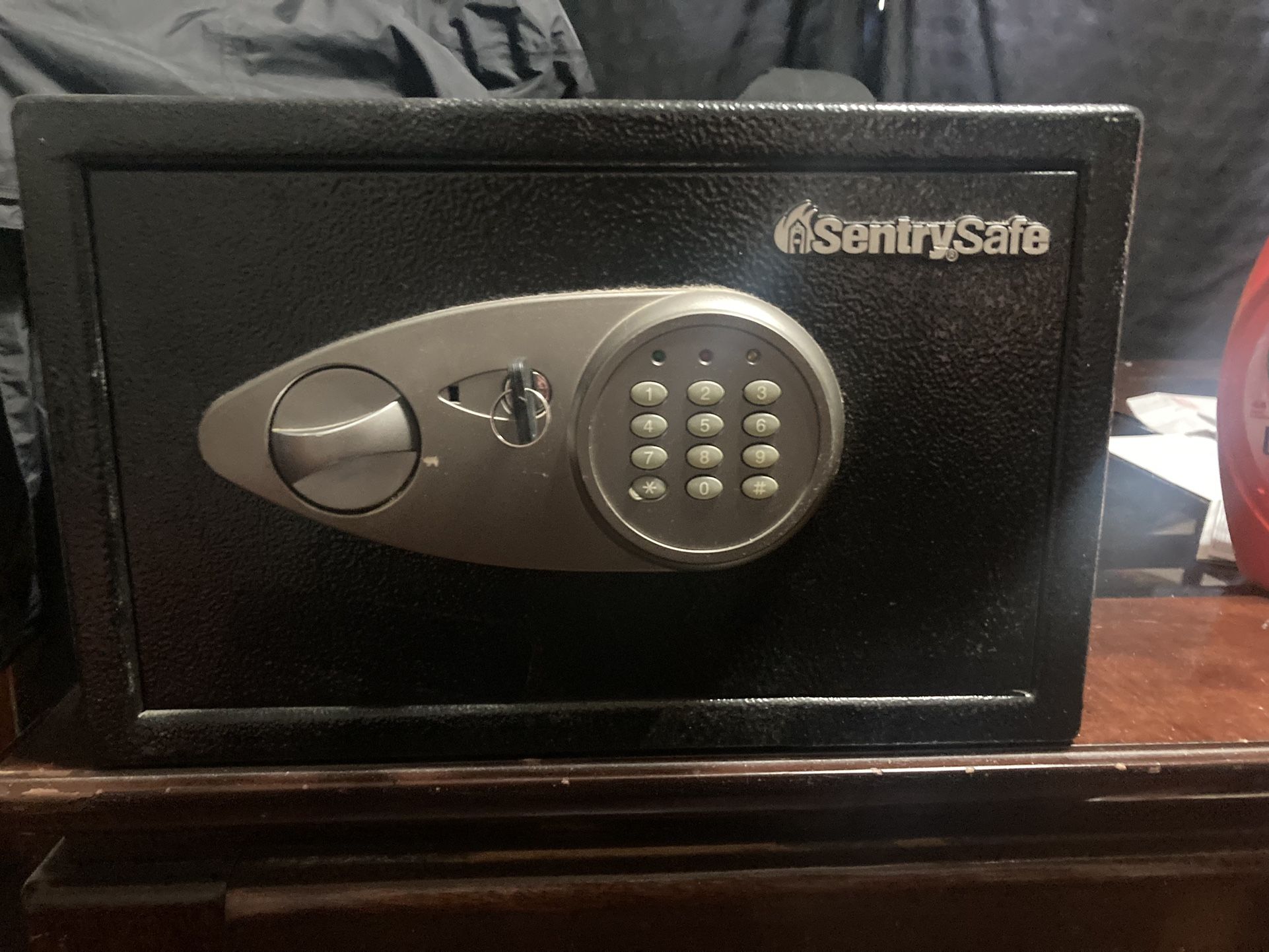 Sentry Safe Digital/key Entry