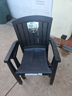 GRACIOUS LIVING MARTHA VINEYARD NEW STACKABLE CHAIRS UP TO 350 LBS RESISTANCE $25.00 EA. 2 FOR $40.00 FIRM PRICE!