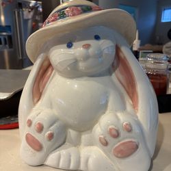 Cute Bunny Cookie jar