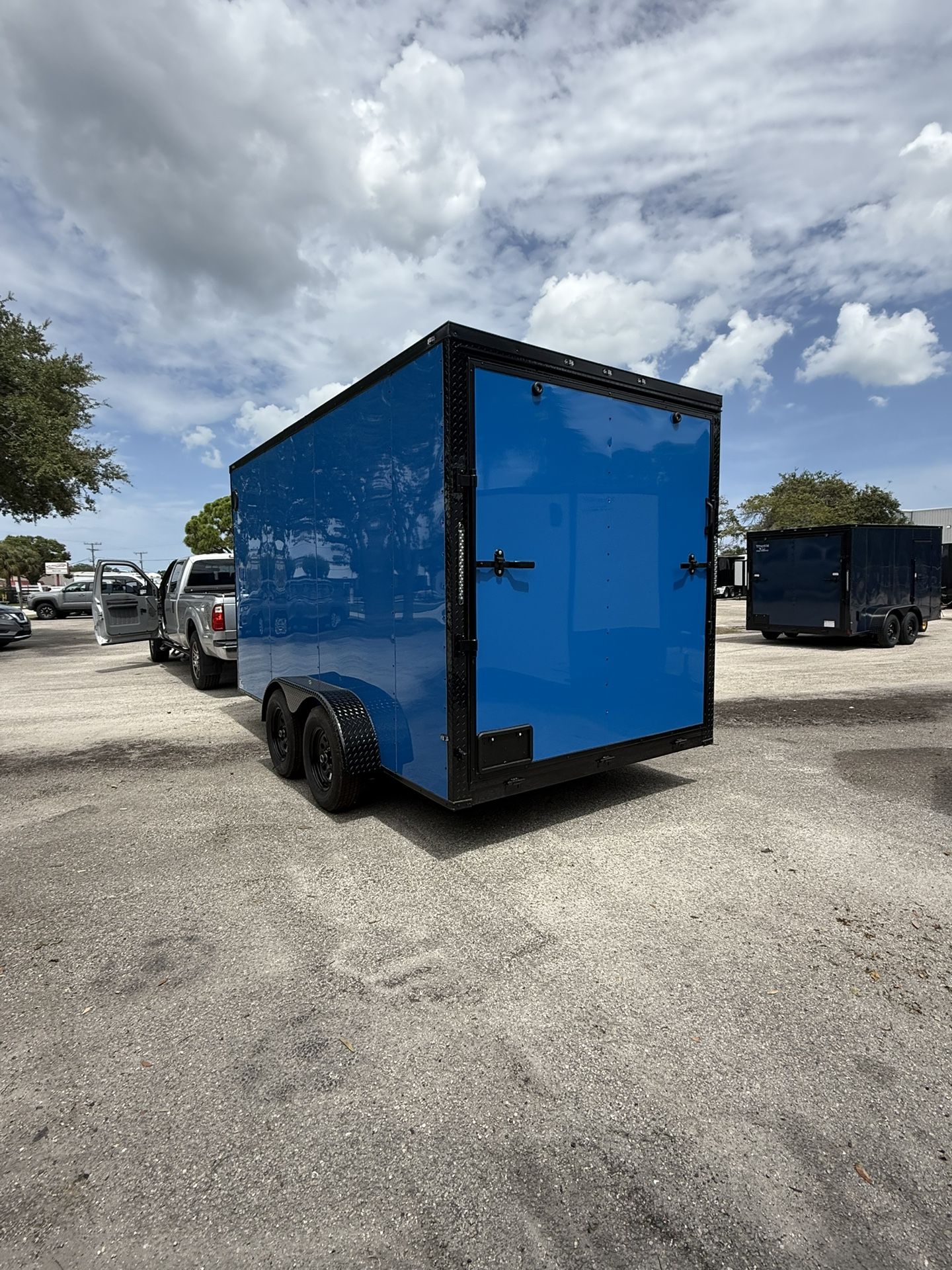 Trailer 7 X 14 Extra Feet High